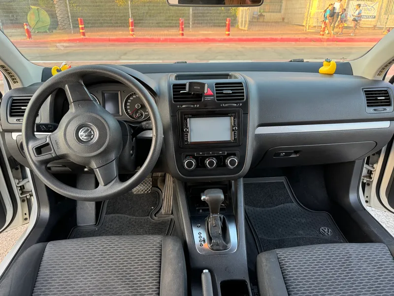 Volkswagen Jetta с пробегом, 2011, частная рука