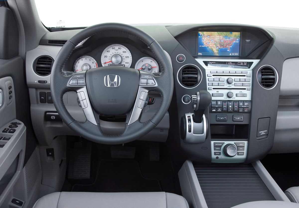Honda Pilot 2008. Tableau de bord. VUS 5-portes, 2 génération