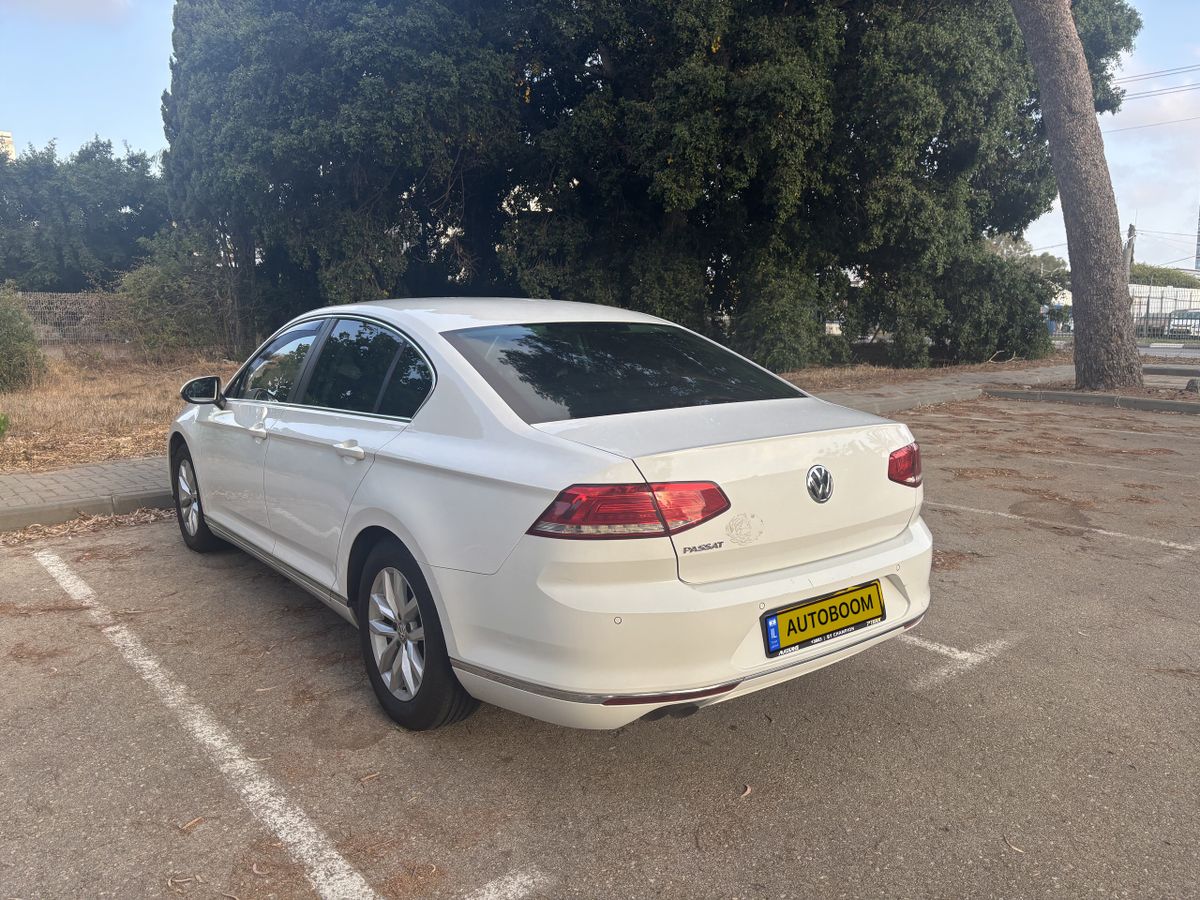 Volkswagen Passat 2nd hand, 2018, private