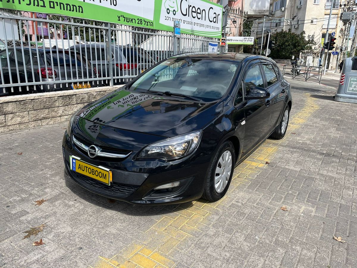 Opel Astra 2ème main, 2012, main privée