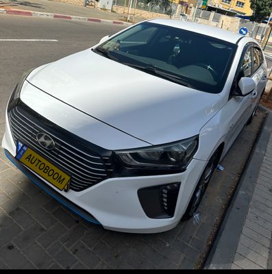 Hyundai IONIQ 2nd hand, 2017, private hand