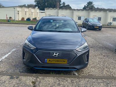 Hyundai IONIQ 2nd hand, 2017, private hand