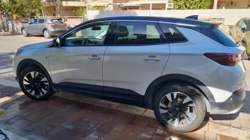 Opel Grandland 2nd hand, 2020, private hand