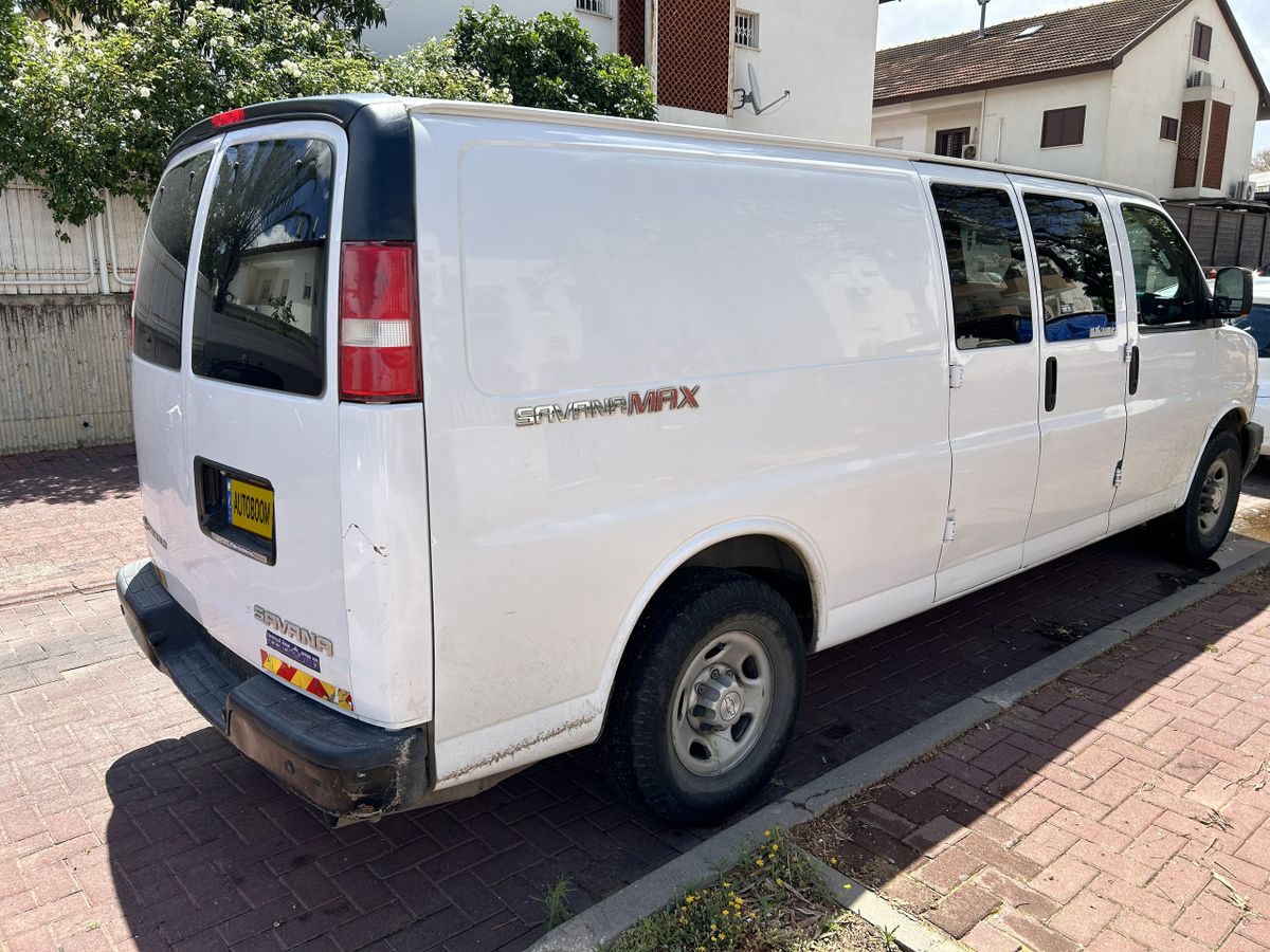 Chevrolet Savana с пробегом, 2017, частная рука