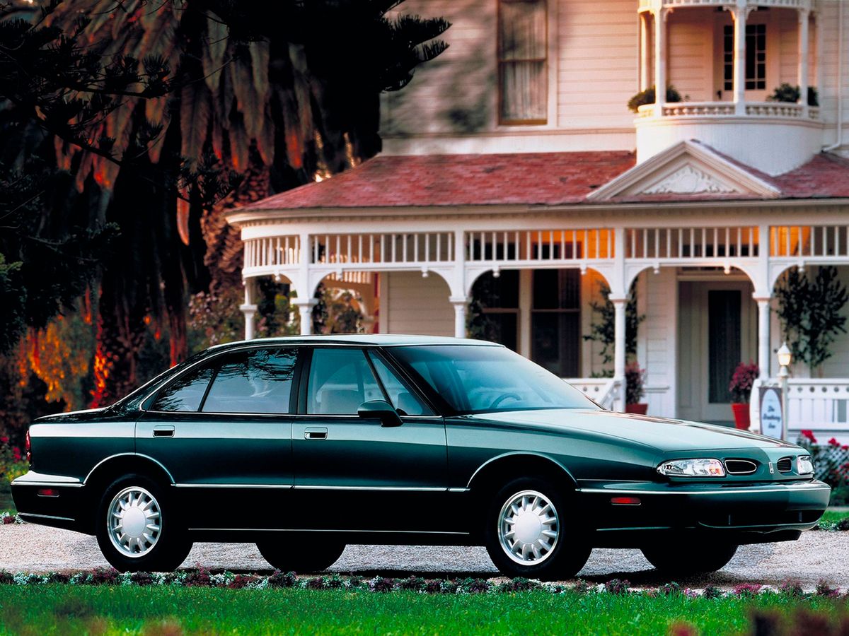 Oldsmobile Eighty Eight 1992. Bodywork, Exterior. Sedan, 10 generation