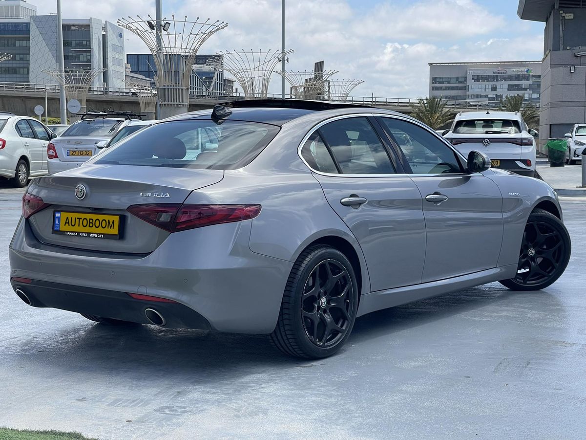 Alfa Romeo Giulia с пробегом, 2021, частная рука