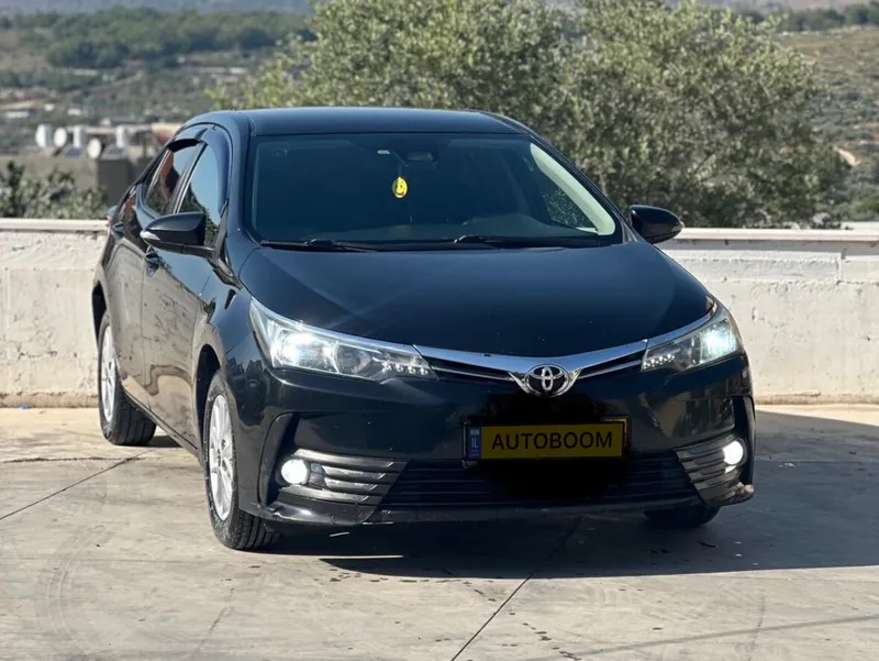 Toyota Corolla с пробегом, 2017, частная
