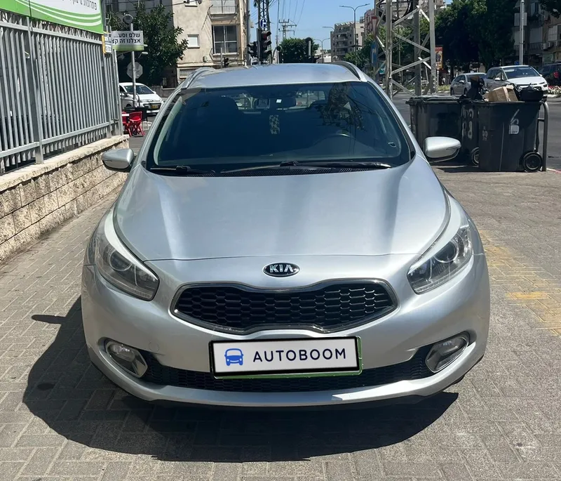 Kia Ceed с пробегом, 2015