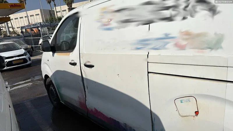 טויוטה פרואייס יד 2 רכב, 2022, פרטי