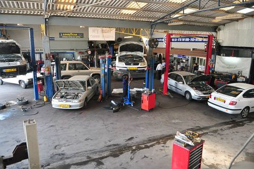 Garage Ha'Zomet. Photo 2