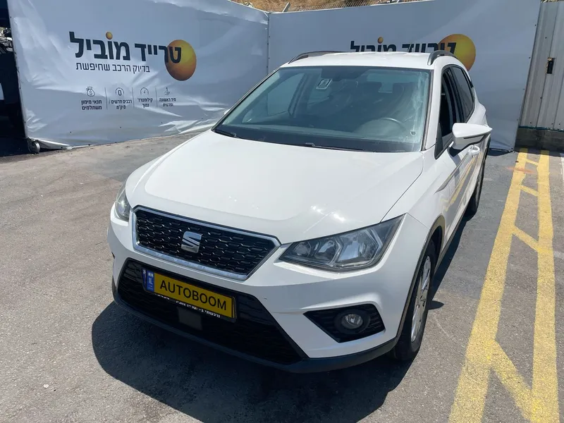 סיאט ארונה יד 2 רכב, 2020