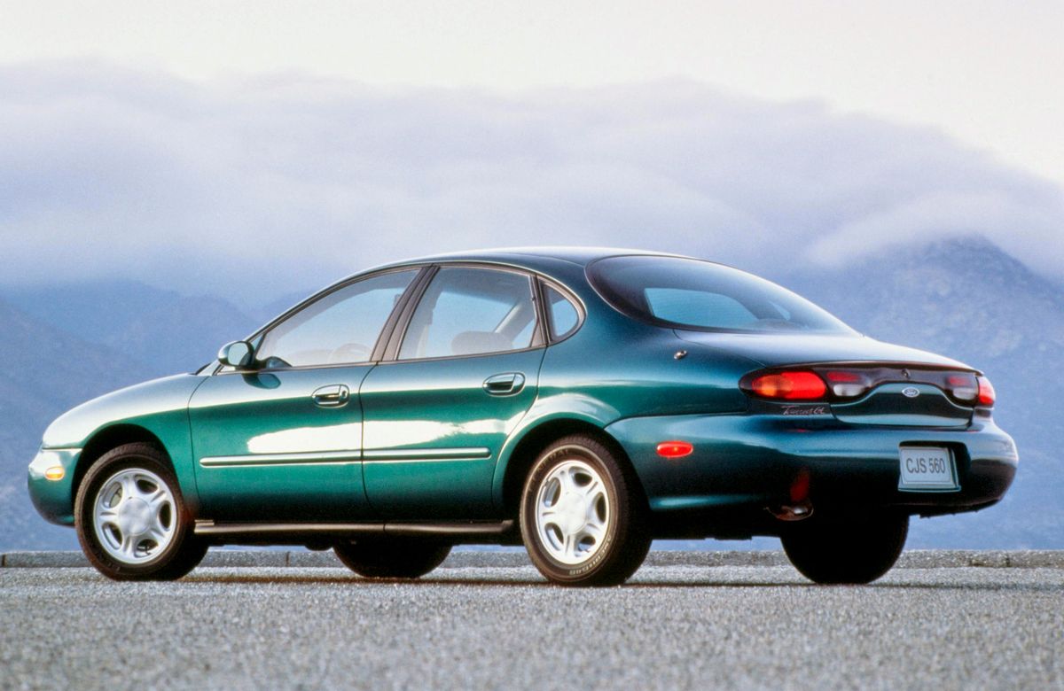 Ford Taurus 1995. Carrosserie, extérieur. Berline, 3 génération