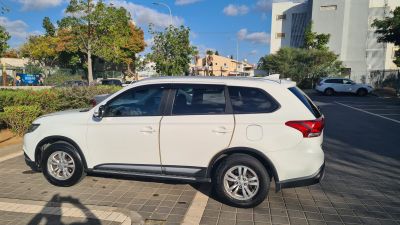 Mitsubishi Outlander 2nd hand, 2019, private hand