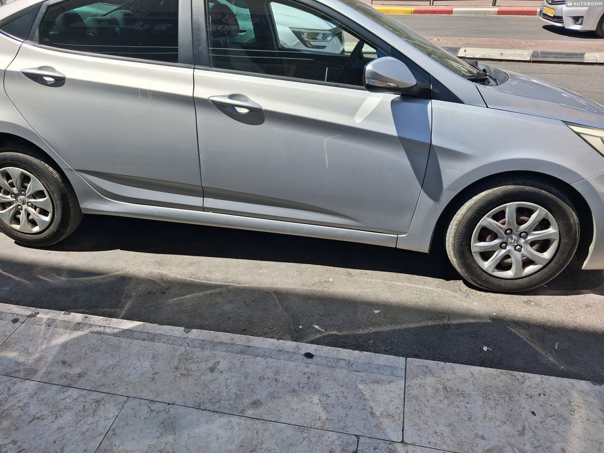 יונדאי i25 יד 2 רכב, 2016, פרטי