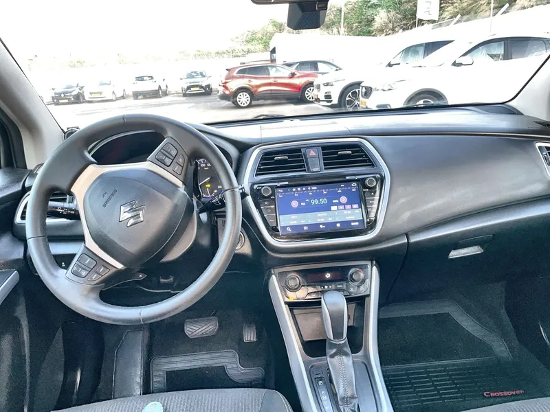 Suzuki Crossover 2ème main, 2018, main privée