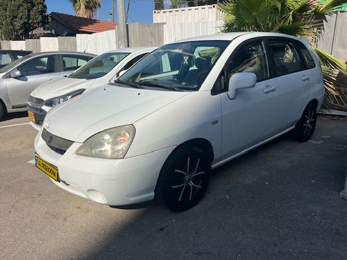 Suzuki Liana, 2002, photo