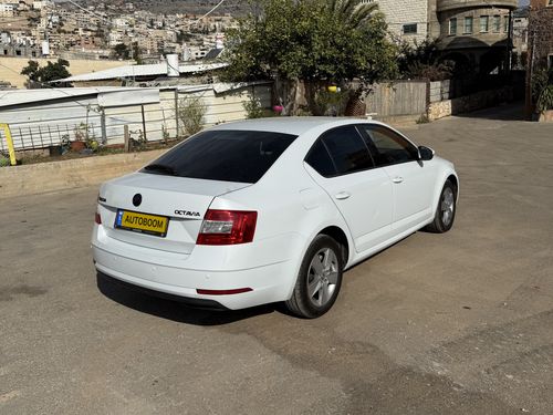 Škoda Octavia 2ème main, 2016, main privée