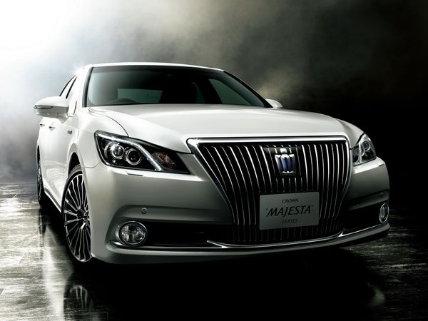 Toyota Crown Majesta 2013. Carrosserie, extérieur. Berline, 6 génération
