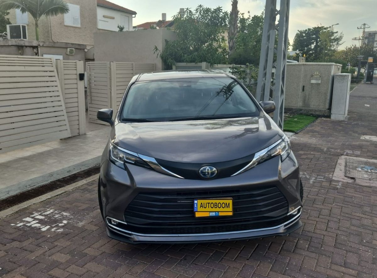Toyota Sienna 2ème main, 2023, privée