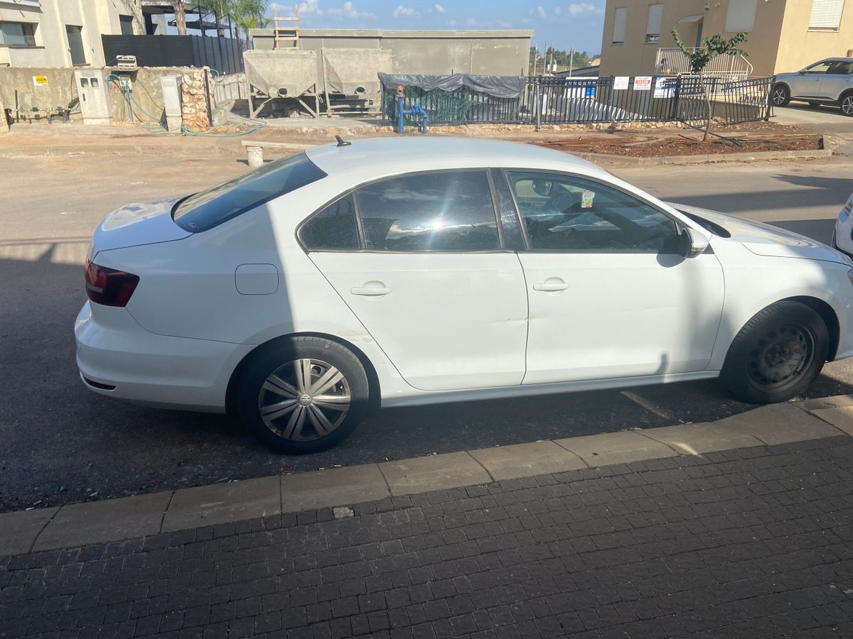 Volkswagen Jetta 2ème main, 2016, main privée