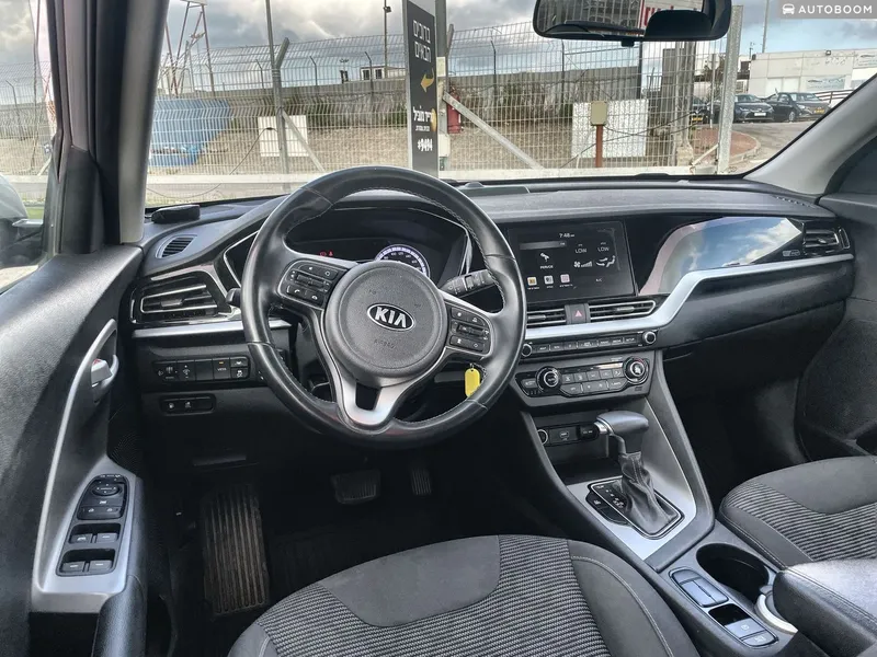Kia Niro с пробегом, 2021