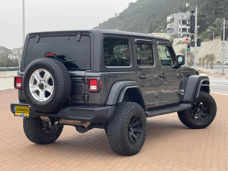 Jeep Wrangler 2nd hand, 2021, private hand