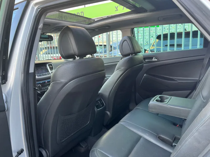 Hyundai Tucson 2nd hand, 2016, private hand