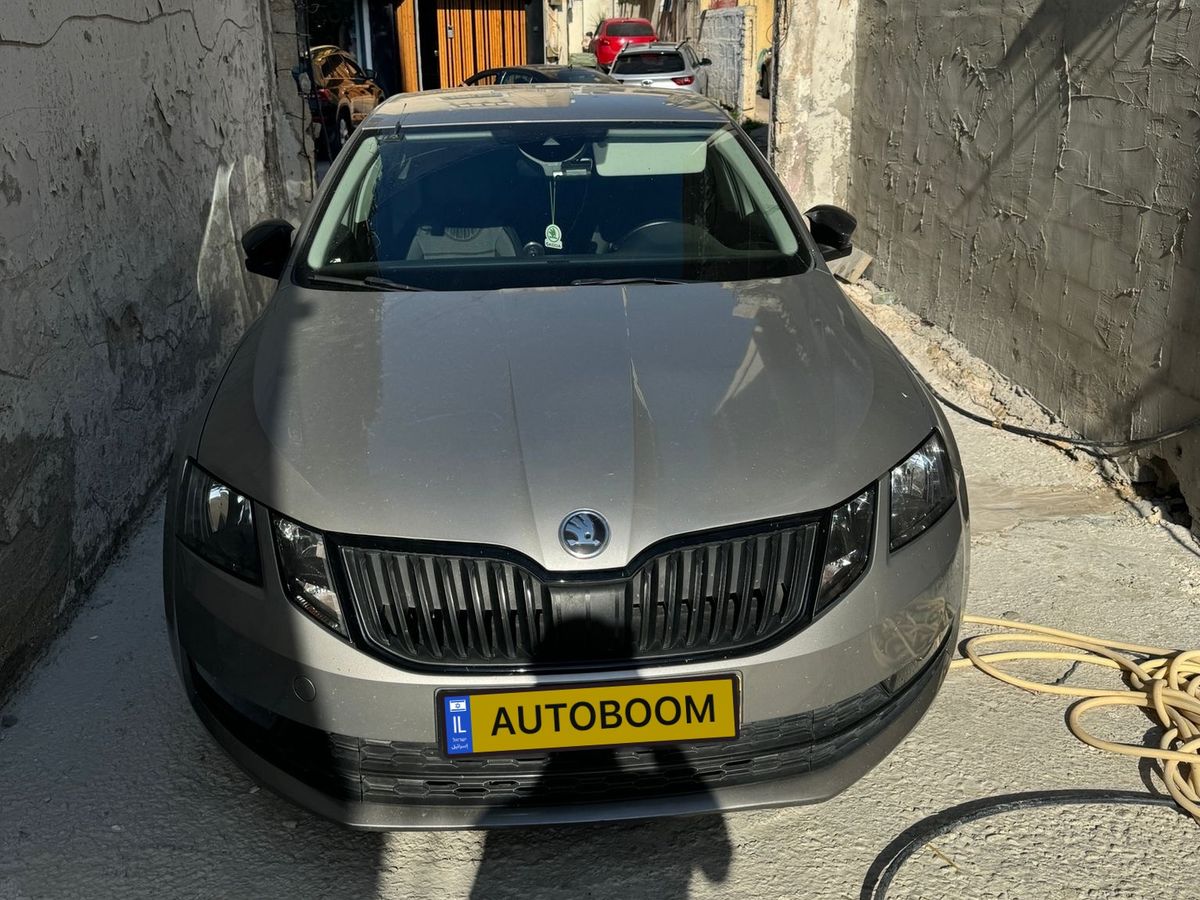 Skoda Octavia 2nd hand, 2018, private hand