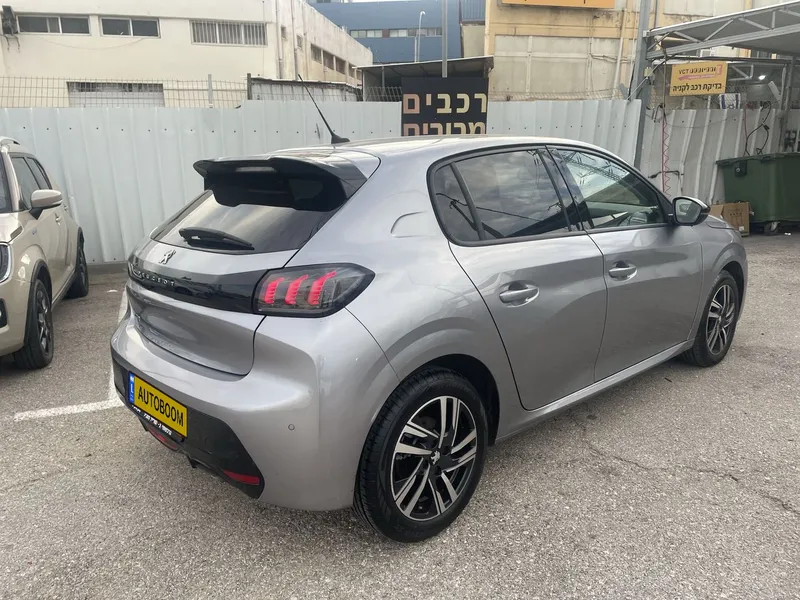 Peugeot 208 2ème main, 2022, privée