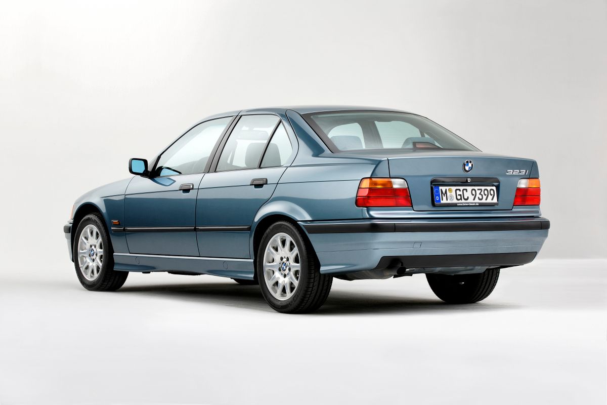 BMW 3 series 1990. Bodywork, Exterior. Sedan, 3 generation
