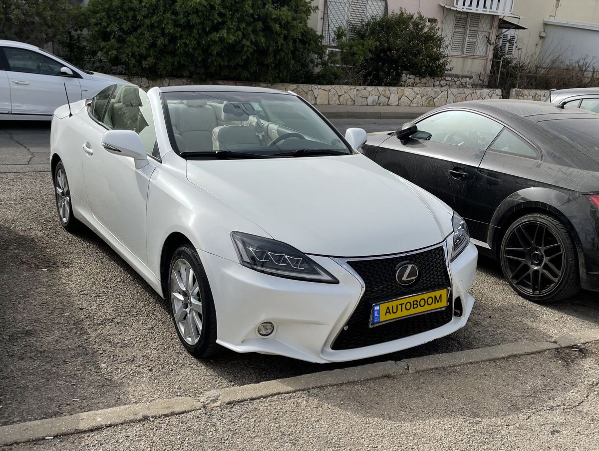 Lexus IS 2nd hand, 2012, private hand