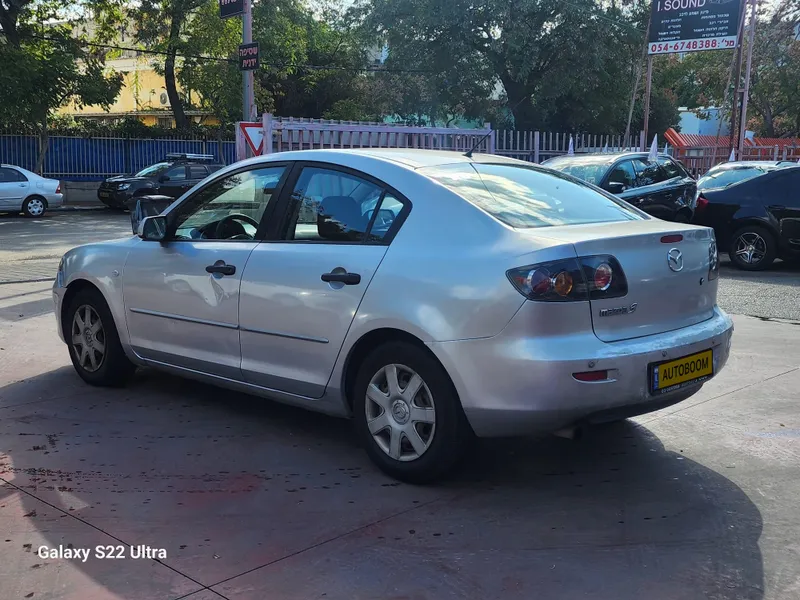 Mazda 3 2ème main, 2006, main privée