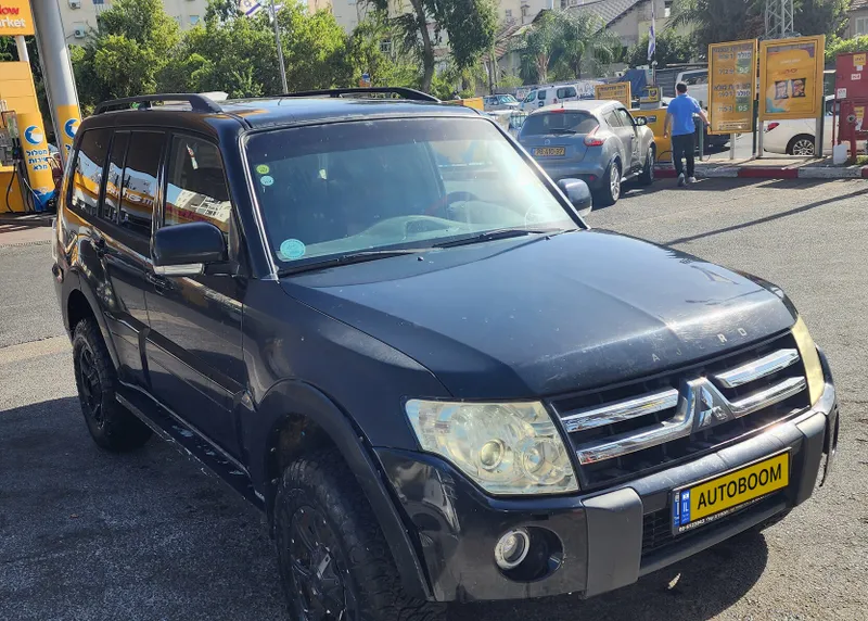 Mitsubishi Pajero 2ème main, 2009, main privée