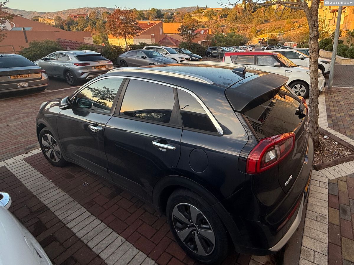 Kia Niro с пробегом, 2018, частная