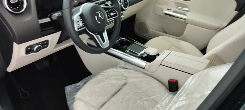 Mercedes GLA nouvelle voiture, 2024, main privée