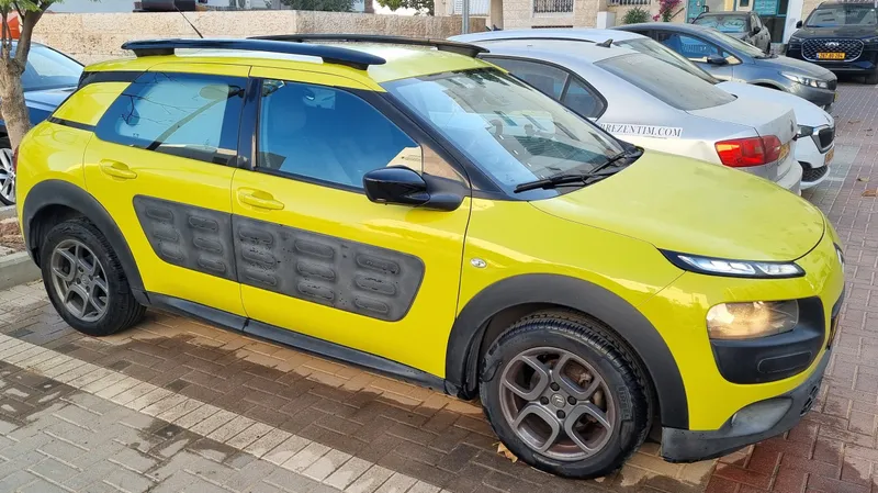 Citroën C4 Cactus 2ème main, 2017, main privée
