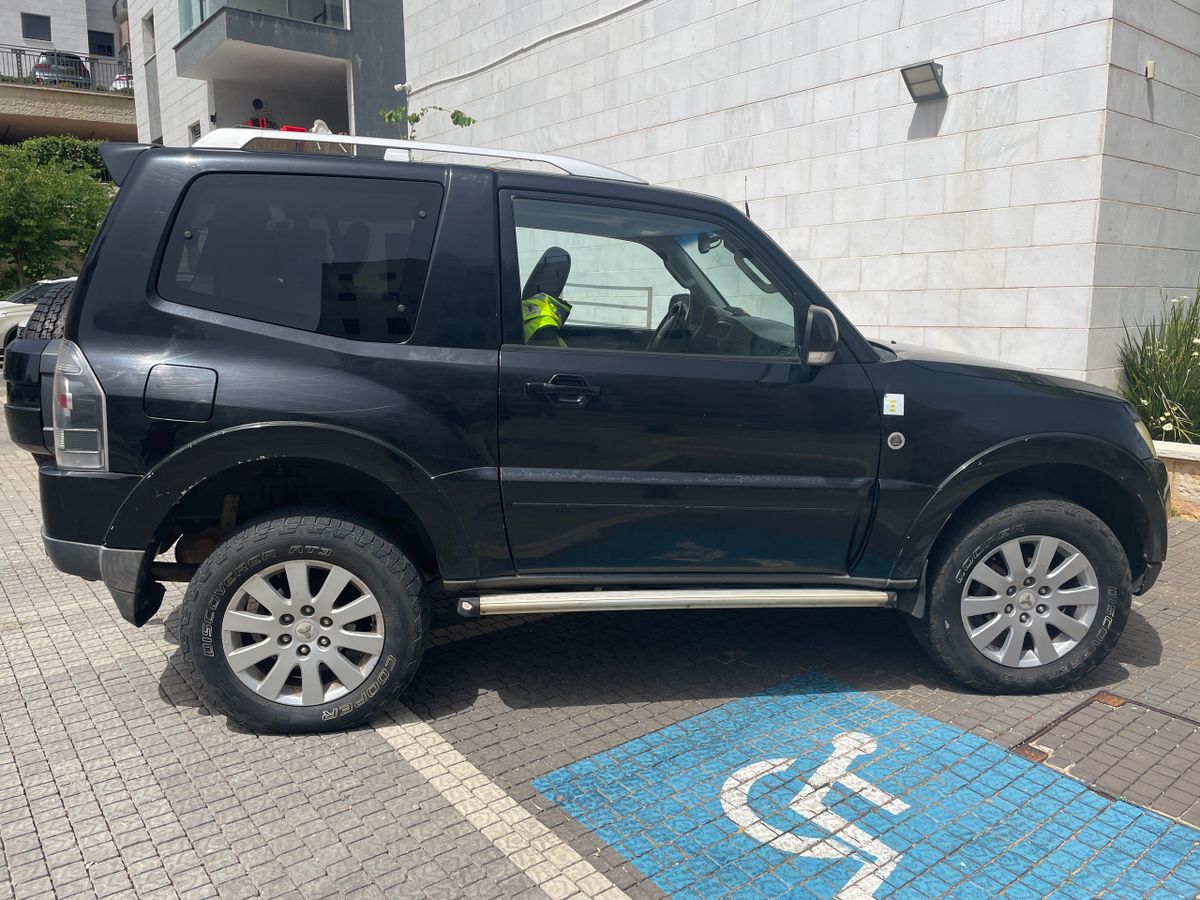 Mitsubishi Pajero 2nd hand, 2008, private hand