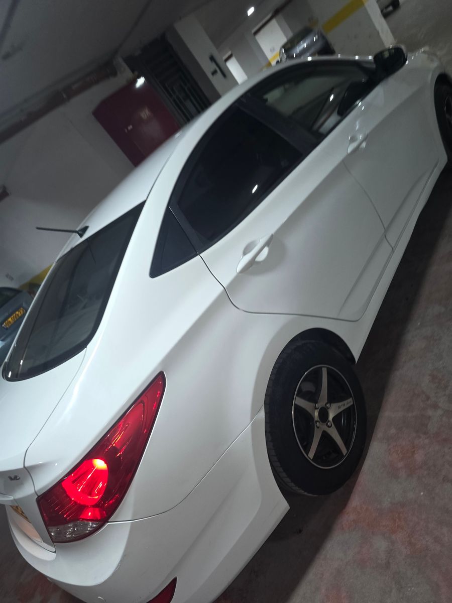 Hyundai i25 2ème main, 2016, main privée