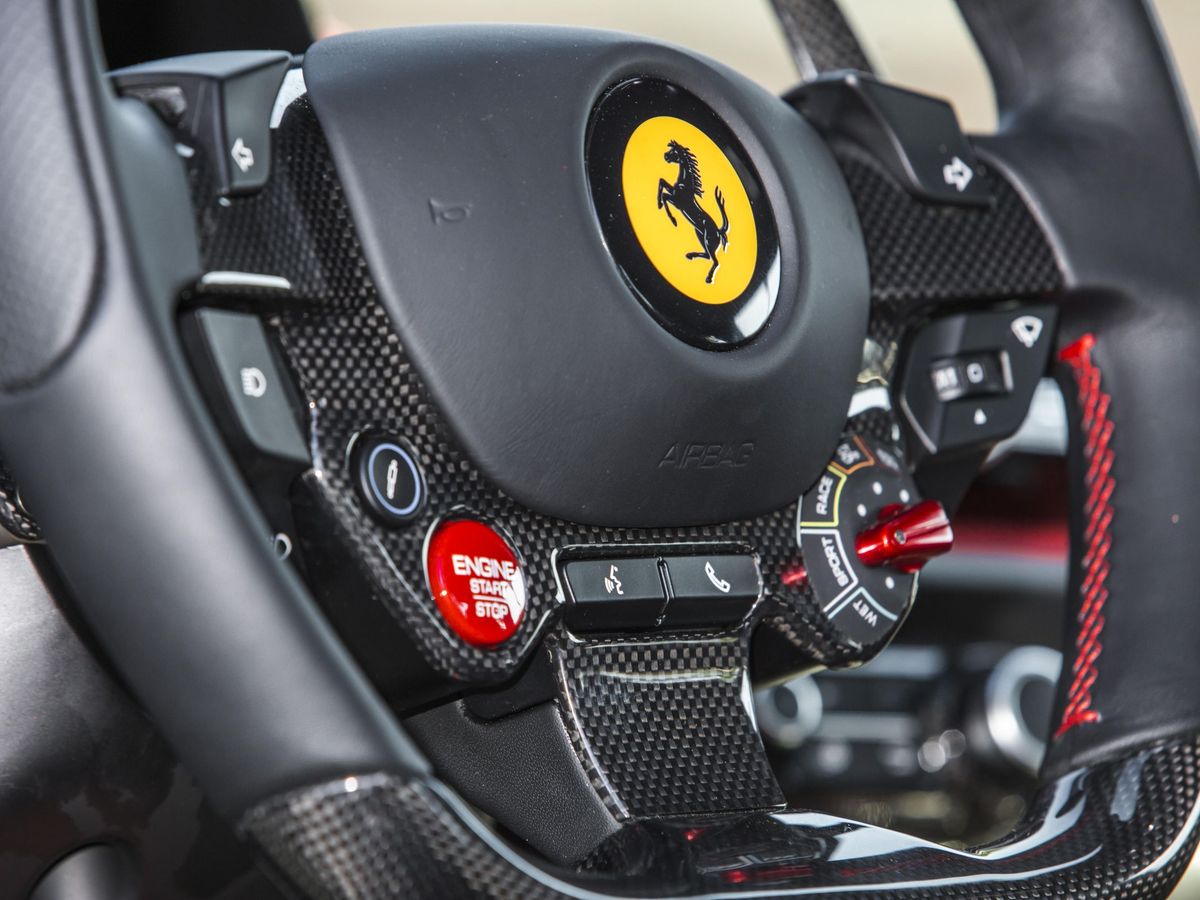 Ferrari 812 2017. Steering wheel. Coupe, 1 generation