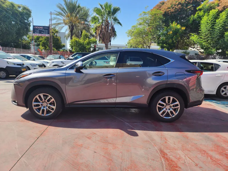 Lexus NX 2nd hand, 2017, private hand