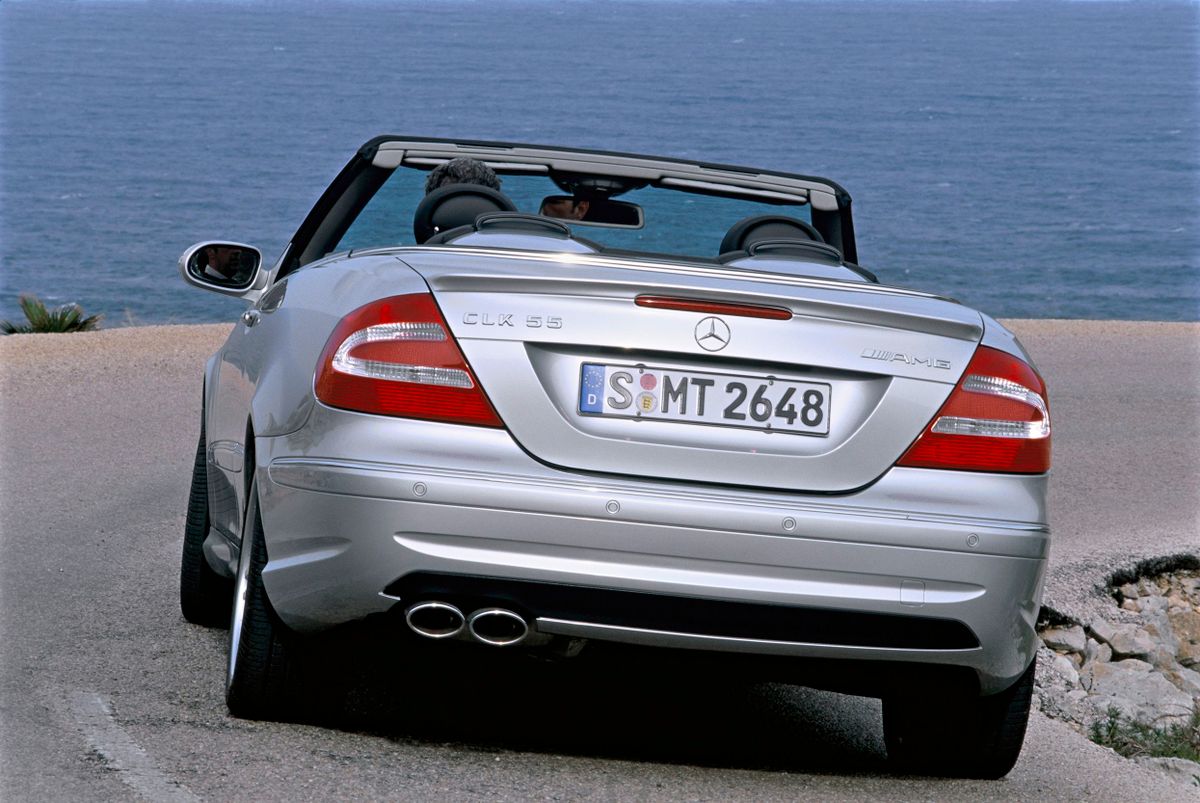 מרצדס-בנץ CLK-Class AMG 2002. מרכב, צורה. קבריולט, 2 דור