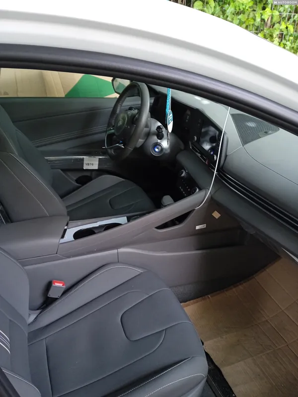 Hyundai Elantra 2ème main, 2025, privée