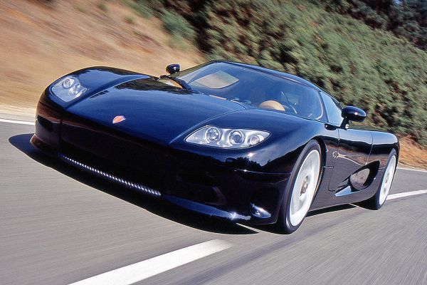 كيونيغسيغ CC8S 1998. الهيكل، المظهر الخارجي. كوبيه, 1 الجيل