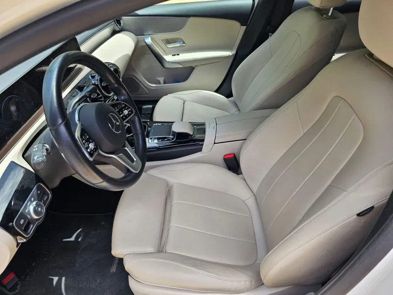 Mercedes A-Class 2ème main, 2020, main privée