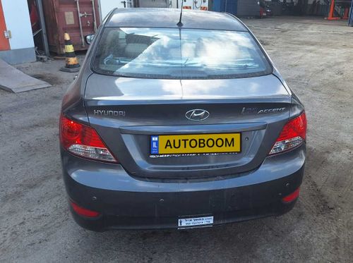 Hyundai i25 2ème main, 2012, main privée