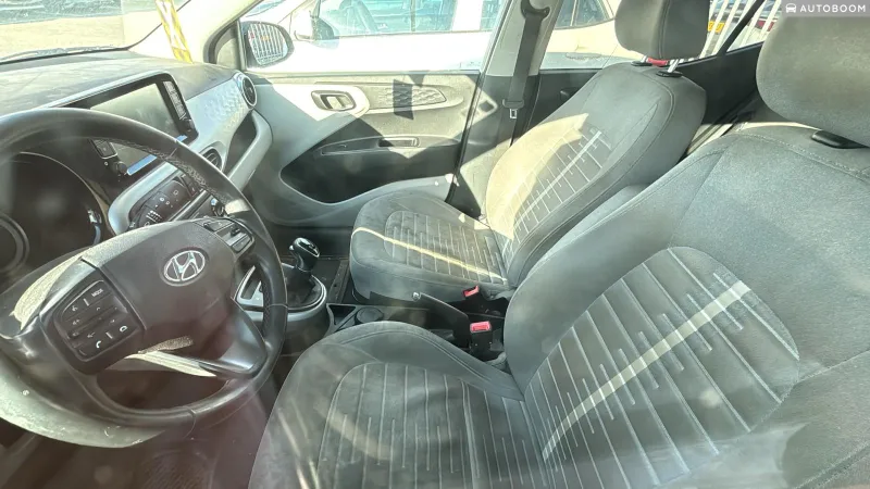 Hyundai i10 с пробегом, 2022
