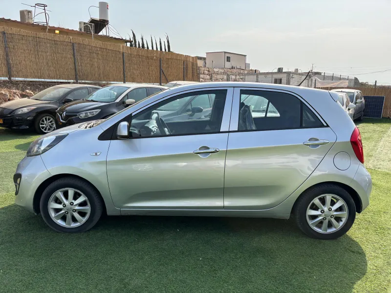 Kia Picanto 2nd hand, 2013, private hand