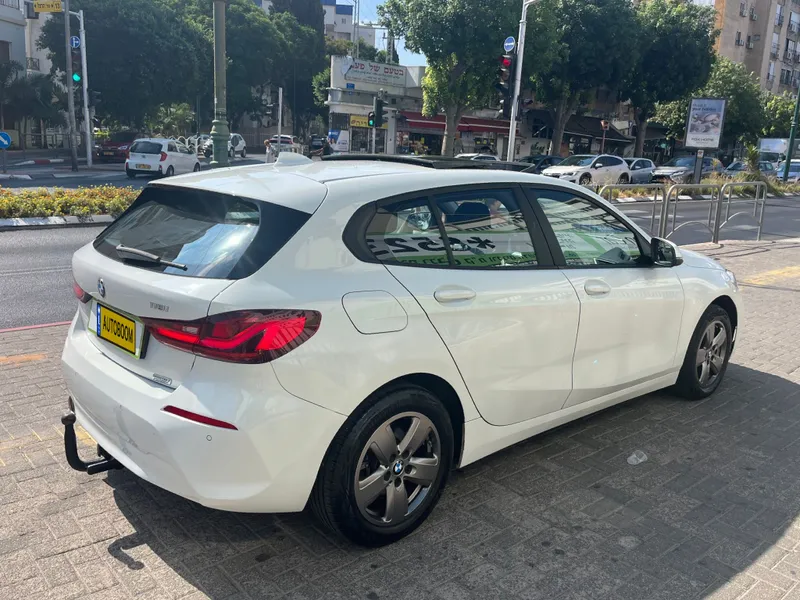 BMW 1 series 2nd hand, 2022, private hand