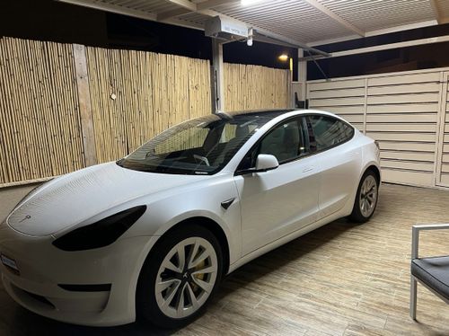 Tesla Model 3, 2021, photo
