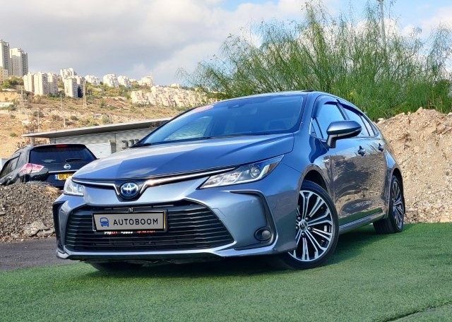 Toyota Corolla с пробегом, 2019